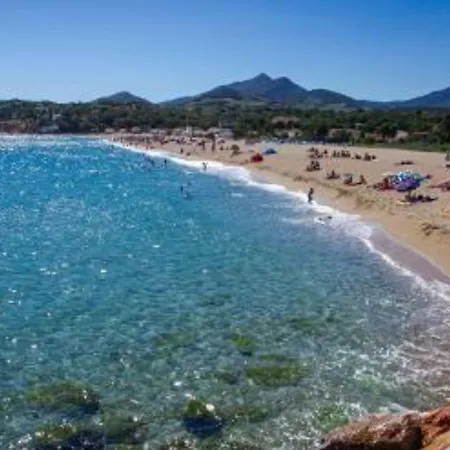 Appartement La De La *