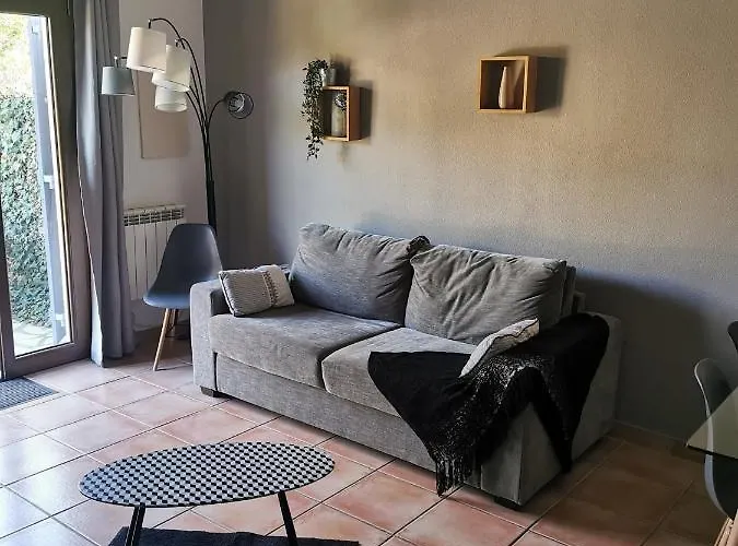 Apartment La De La