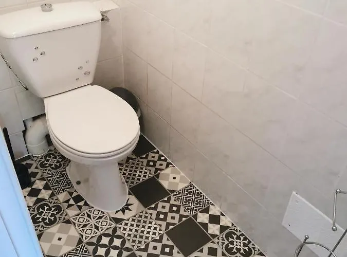 Apartment La De La